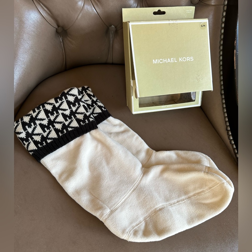 Michael Kors Knit Cuffed Boot Socks Black/Cream